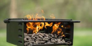 How long does to heat the charcoal grill?